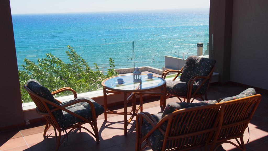 Dip In The Blue - 1 Villa Agios Georgios  Eksteriør billede